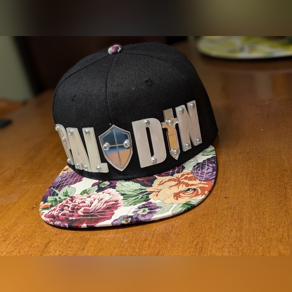 [Rare, Limited] Arsenic x Cyanide 🗡️Paladin🛡️ Purple Floral Snapback Hat | D&D - Picture 3 of 8